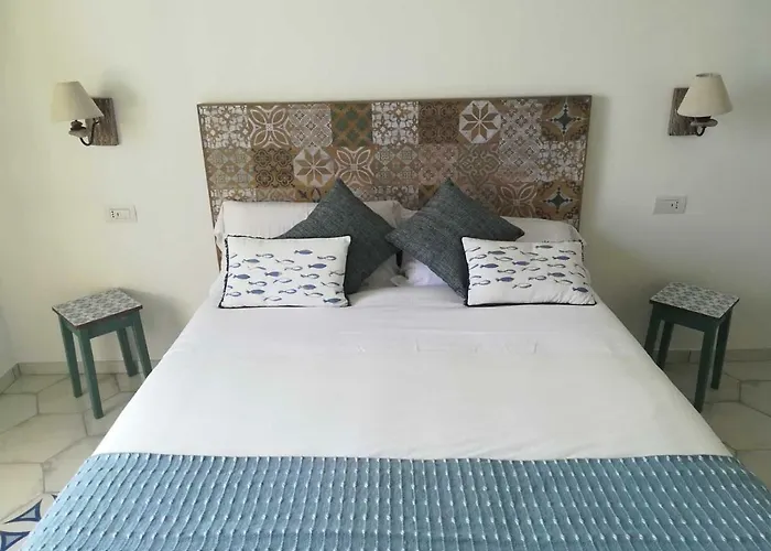 Torre Elisea Bed & Breakfast 4*