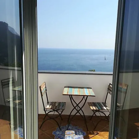 Torre Elisea 4* مينوري